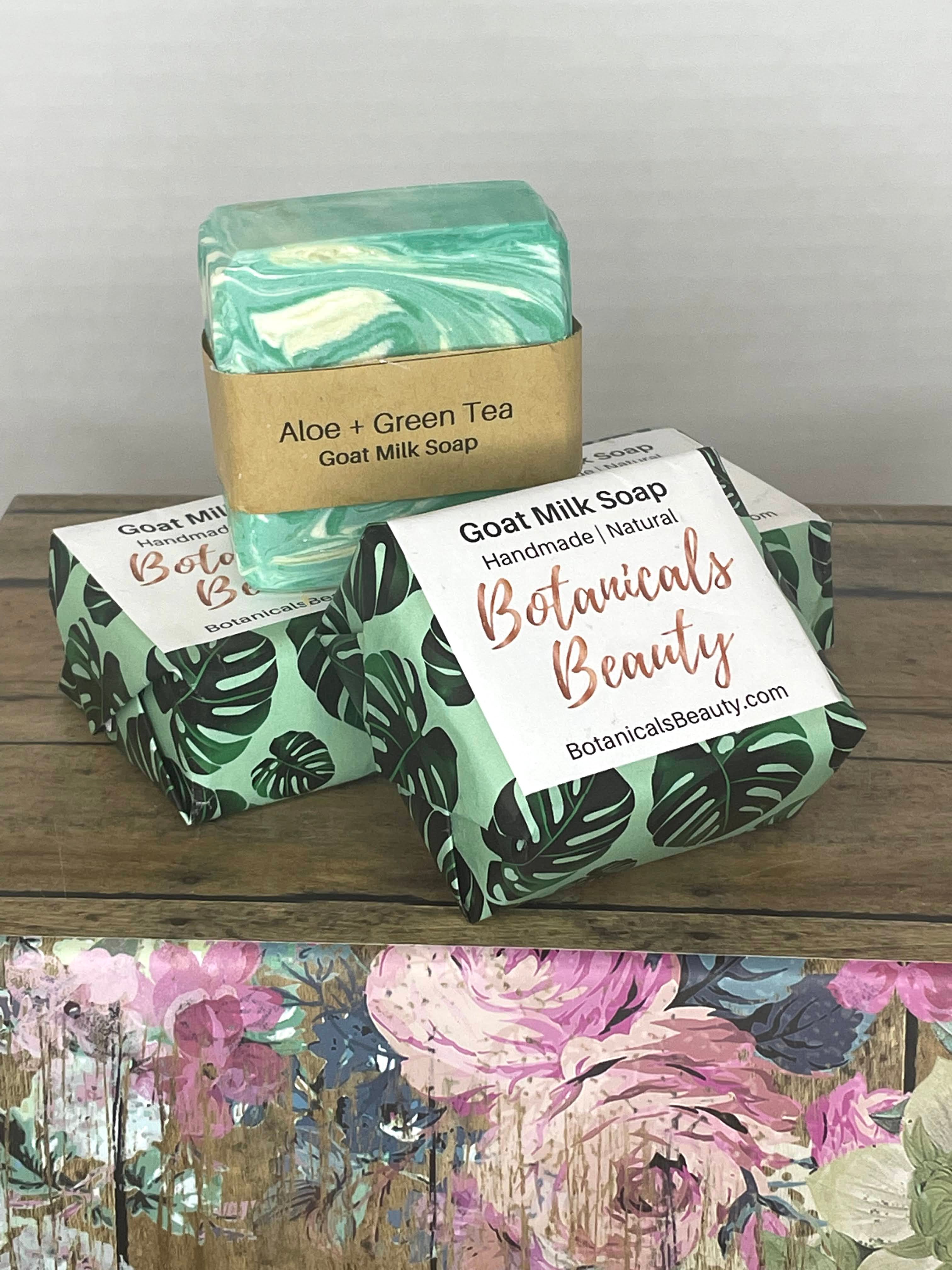 Botanicals Beauty Aloe + Green Tea Goat's Milk Soap